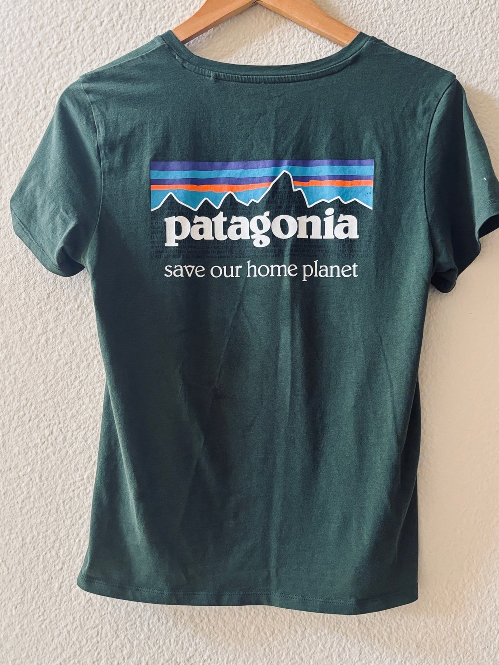 Patagonia Tee Women’s Size S